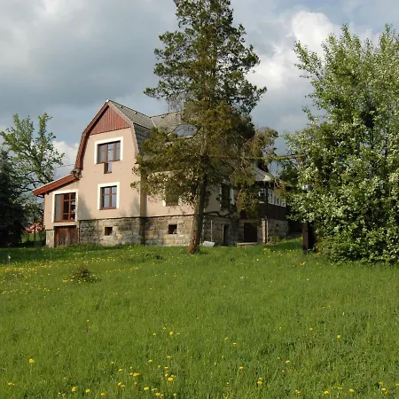Prázdninový dům Spacious Holiday In Karlovice With Fenced Garden *